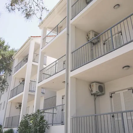 Afrodita Apartment *